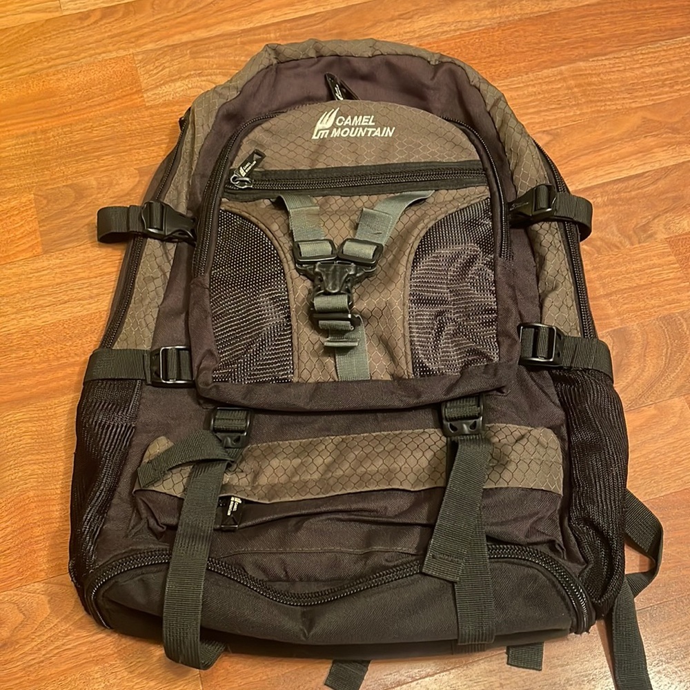 Camel Mountain backpack